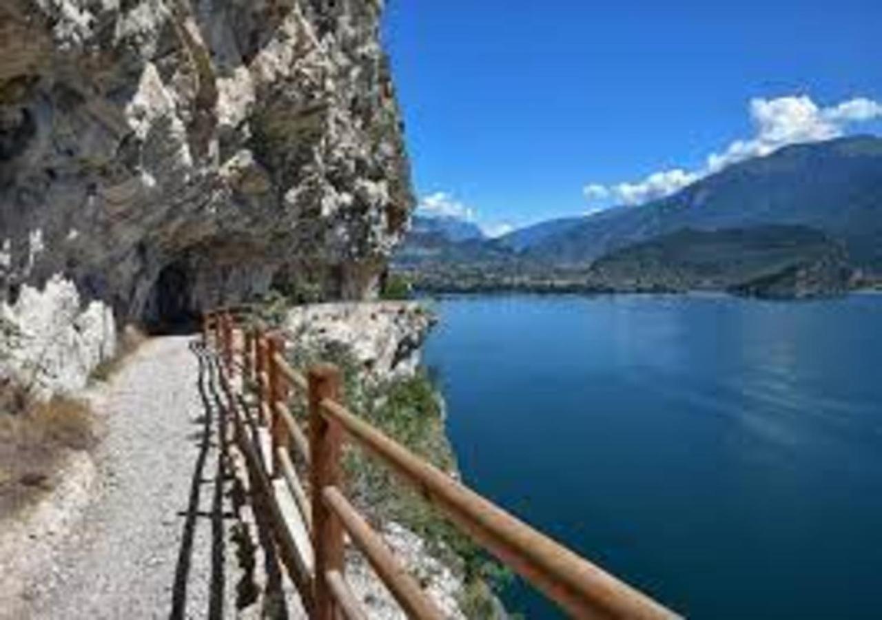 Casa Zanoni Διαμέρισμα Torbole Sul Garda Εξωτερικό φωτογραφία